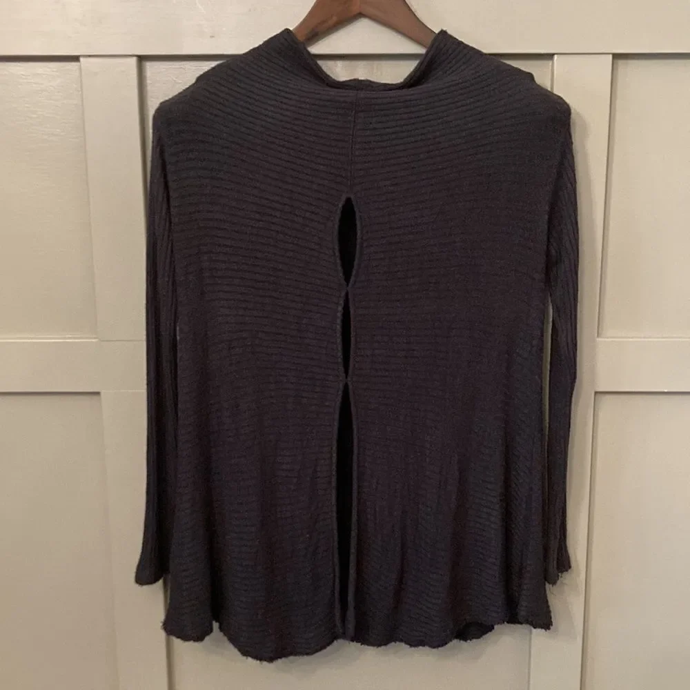 FREE People We the Free Lover Ribbed Split Back Pullover In Black Size XS